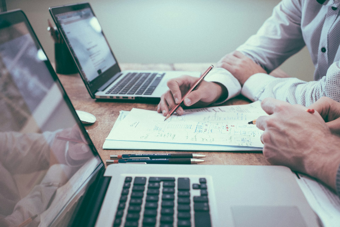 Business data analysis Cor Visual Business data analysis Cor Visual